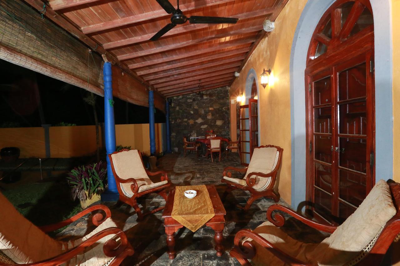 Villa Kusum Hikkaduwa Exterior foto